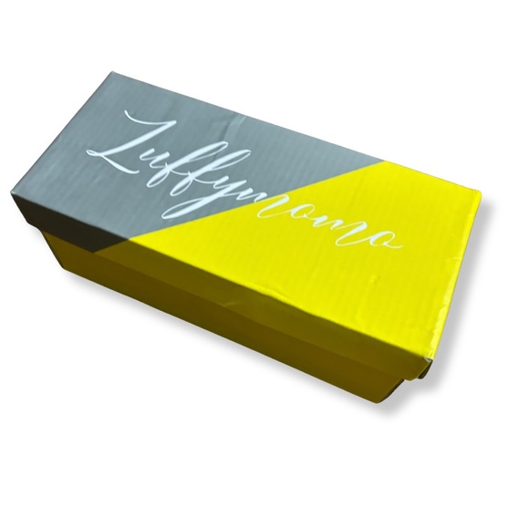 ✨ Zuffymomo Silver Glitter Mary Jane Flats – Girls Size 12 – NIB ✨ - Picture 6 of 6